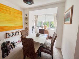 Dining Room - click for photo gallery